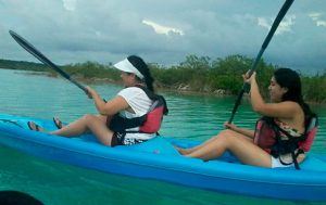 tour kayak laguna de bacalar quintana roo