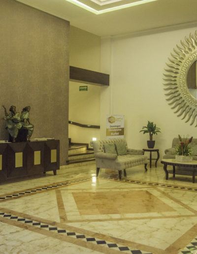 lobby-hotel-capital-plaza-en-chetumal